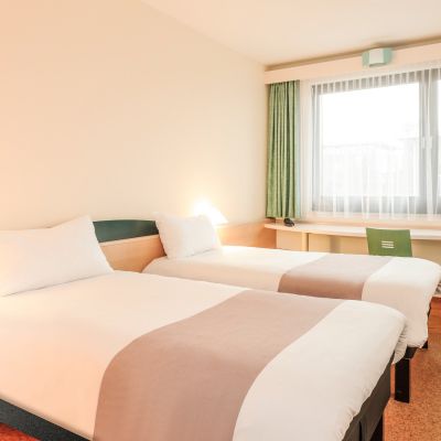 Ibis Rostock Am Stadthafen Eksteriør billede