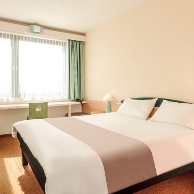 Ibis Rostock Am Stadthafen Eksteriør billede